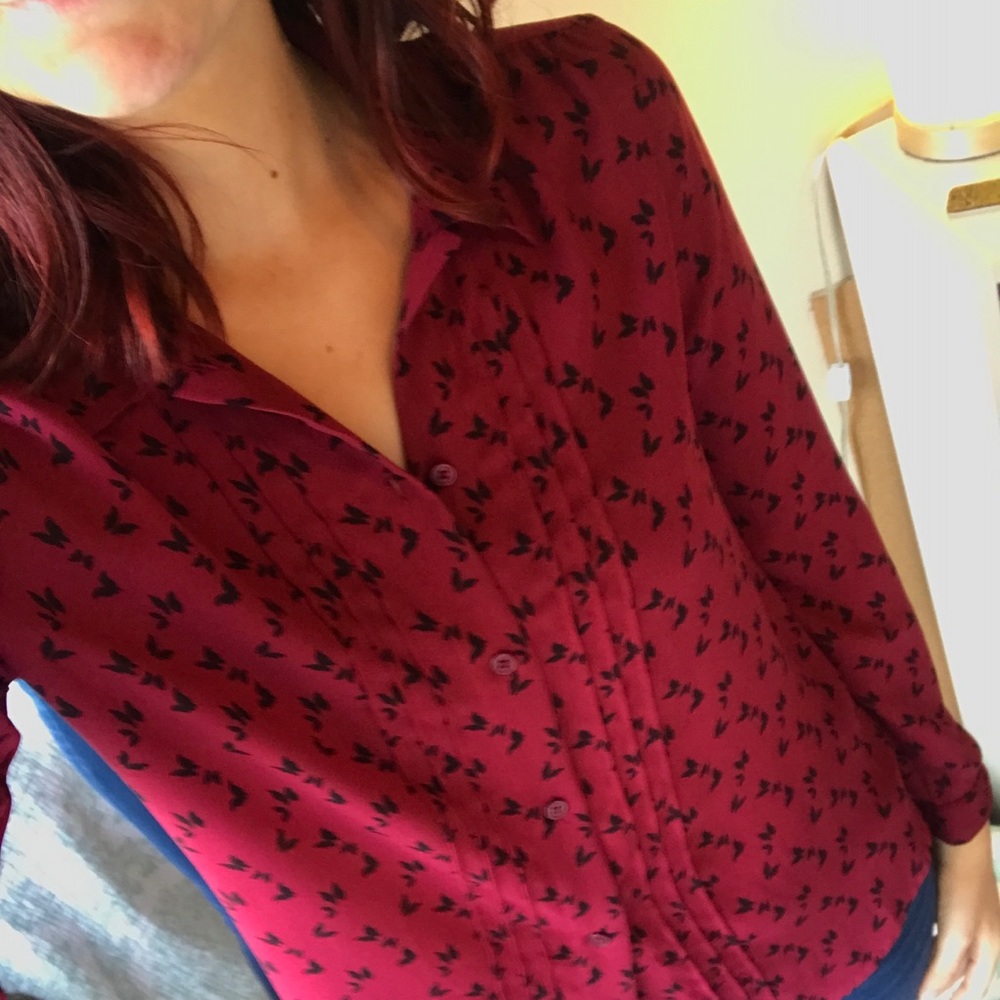 LOFT SMALL PETITE BUTTERFLY BLOUSE